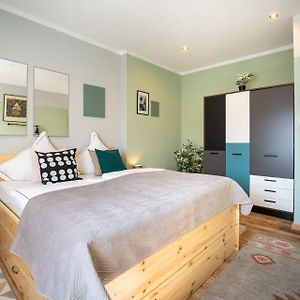 Charmante Privatzimmer In Der Stadt